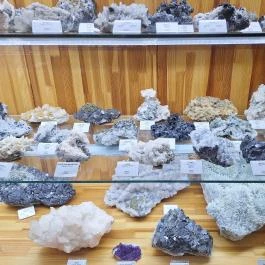 Ásványok Háza Gyöngyösoroszi - Egyéb