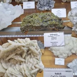 Ásványok Háza Gyöngyösoroszi - Egyéb