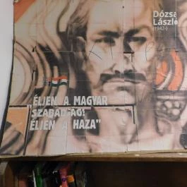 Auróra Budapest - Belső