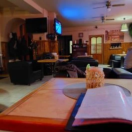 Autómix Étterem Pizzéria Kávézó, Szabadszállás - Belső