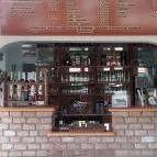 Autós Pihenő Gyulakeszi - Belső