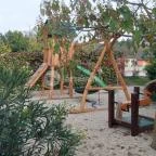 Autós Pihenő Gyulakeszi - Külső kép