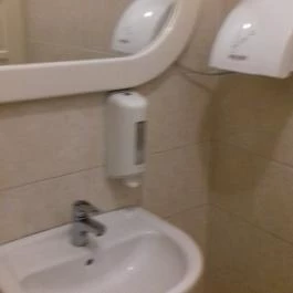 Autós Pihenő Gyulakeszi - Mosdó