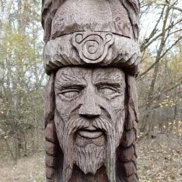 Avar fejedelmi emlékoszlop Kunszentmiklós - Egyéb