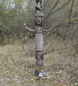 Avar fejedelmi emlékoszlop