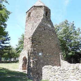 Avasi templomrom, Szigliget - Külső kép