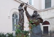 Avianoi Márk-szoborkompozíció Budapest