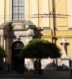  Avilai Nagy Szent Teréz Plébániatemplom