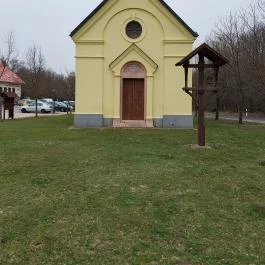 Avilai Szent Teréz templom Gánt - Külső kép