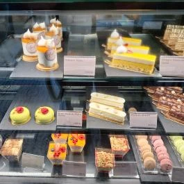 Axel Cukrászda, Reggeliző, Pékség, Fagyizó & Pizzéria Törökbálint - Étel/ital