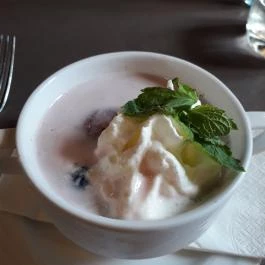 AzÉn Anyósom Alsópáhok - Étel/ital