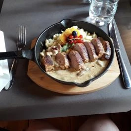 AzÉn Anyósom Alsópáhok - Étel/ital