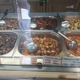 Ázsia Wok Étterem Budapest - Étel/ital