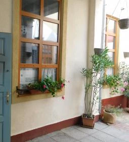 B Terv Lunch & Lounge