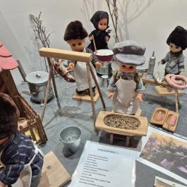 Babakiállítás Geresdlak - Egyéb