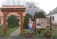 Babakiállítás Geresdlak