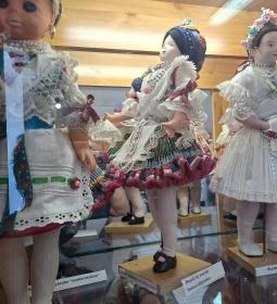 Babamúzeum és Faluház