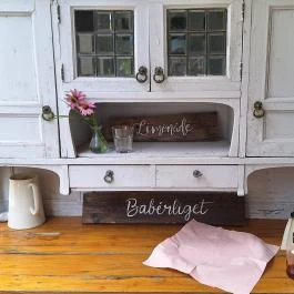 Babérliget Kúria, Polány - Vendéglátás