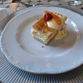 Babérliget Kúria, Polány - Vendéglátás