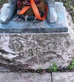 Babits Mihály szobra