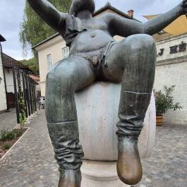 Bacchus-kút, Tokaj - Külső kép
