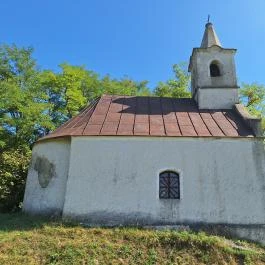 Bácsi-kápolna Káptalantóti - Külső kép