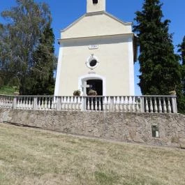 Badacsonyi Szent Anna kápolna Badacsonytomaj - Külső kép