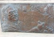 Bagaméri szobor Kisújszállás