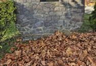 A bagoly-lyuki Holocaust emlékmű Szúcs