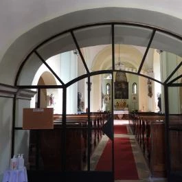 Bajnai Szent Adalbert templom, Bajna - Belső