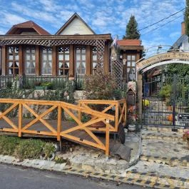 Bakos Attila Vendéglője, Szigliget - Külső kép