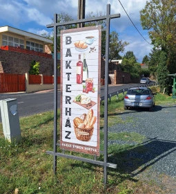 Bakterház - Reggeliző-Kávézó-Éléskamra