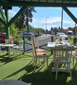 Bakterház - Reggeliző-Kávézó-Éléskamra