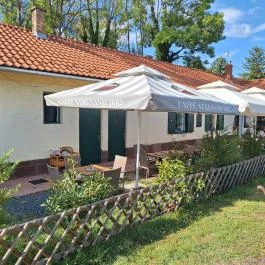 Bakterház - Reggeliző-Kávézó-Éléskamra Balatonszepezd - Külső kép