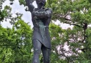 Balassa Bálint szobor Esztergom