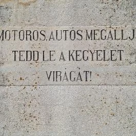 Balesetek áldozatainak emlékhelye Kölesd - Egyéb