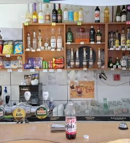 Balkon Büfé & Vendéglő