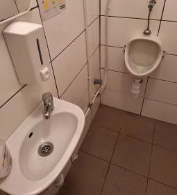 Balkon Büfé & Vendéglő