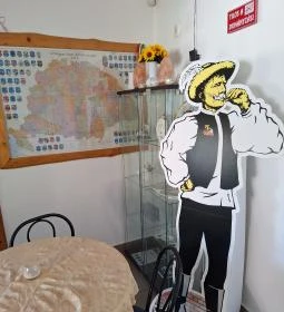 Balkon Büfé & Vendéglő