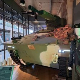 Bálna Honvédelmi Központ Budapest - Egyéb