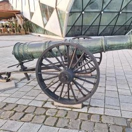 Bálna Honvédelmi Központ Budapest - Egyéb