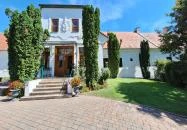 Bánó Mária Kastélyszálló Felsőmocsolád