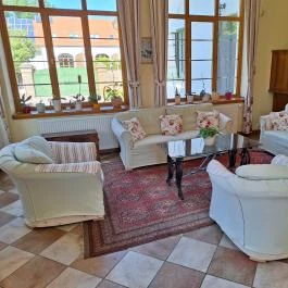 Bánó Mária Kastélyszálló, Fels?mocsolád - Belső