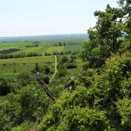 Báraczháza-barlang Csákvár - Külső kép