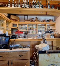 Barátok Asztala Étterem