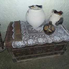 Barlanglakás Szomolya - Egyéb