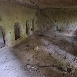 Gabonatárolók, Cserépváralja - Belső