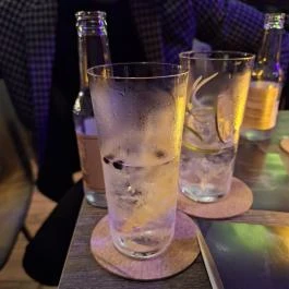 Barside, Budapest - Étel/ital