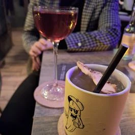 Barside, Budapest - Étel/ital