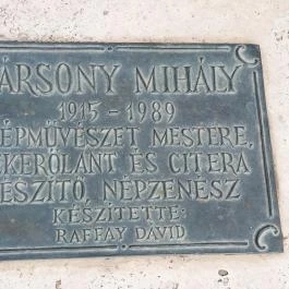 Bársony Mihály szobra Tiszaalpár - Egyéb